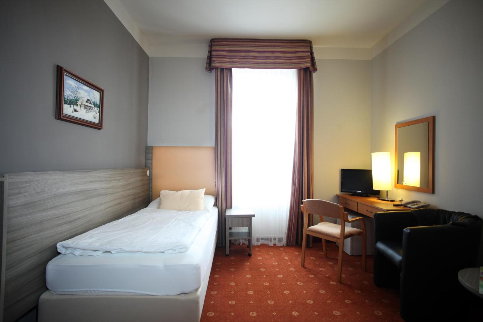 Hotel Paris Mariánské Lázně المظهر الخارجي الصورة